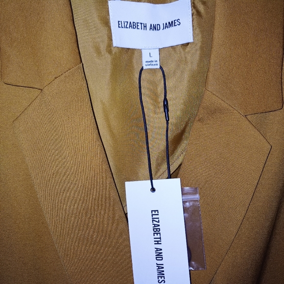 Elizabeth and James blazer - Picture 2 of 5